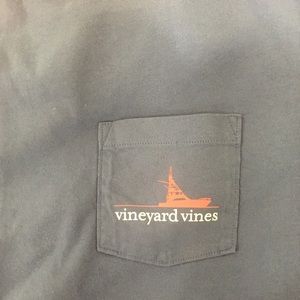 Vineyard Vines short sleeve tshirt XL